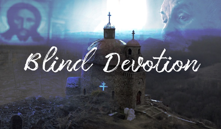 A Lugansk cossack builds a church under Ukrainian shelling