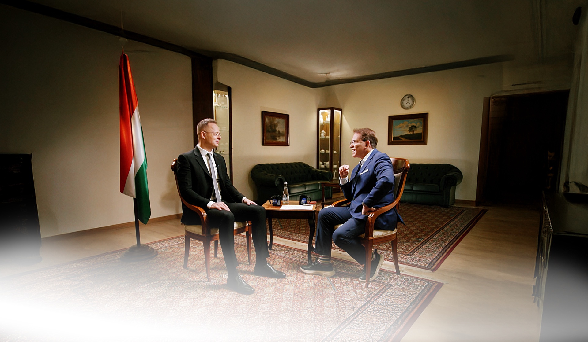 Петер Сийярто дал интервью Рику Санчесу